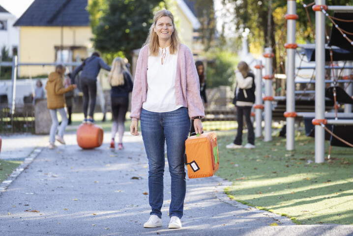 Overgangskofferten er delt ut til alle barnehager og skoler i Storhaug bydel. – Barnehagene jobber med kofferten, skolene tar det et steg videre og bygger på noe som er kjent for barna, sier prosjektleder Marianne Lunde.