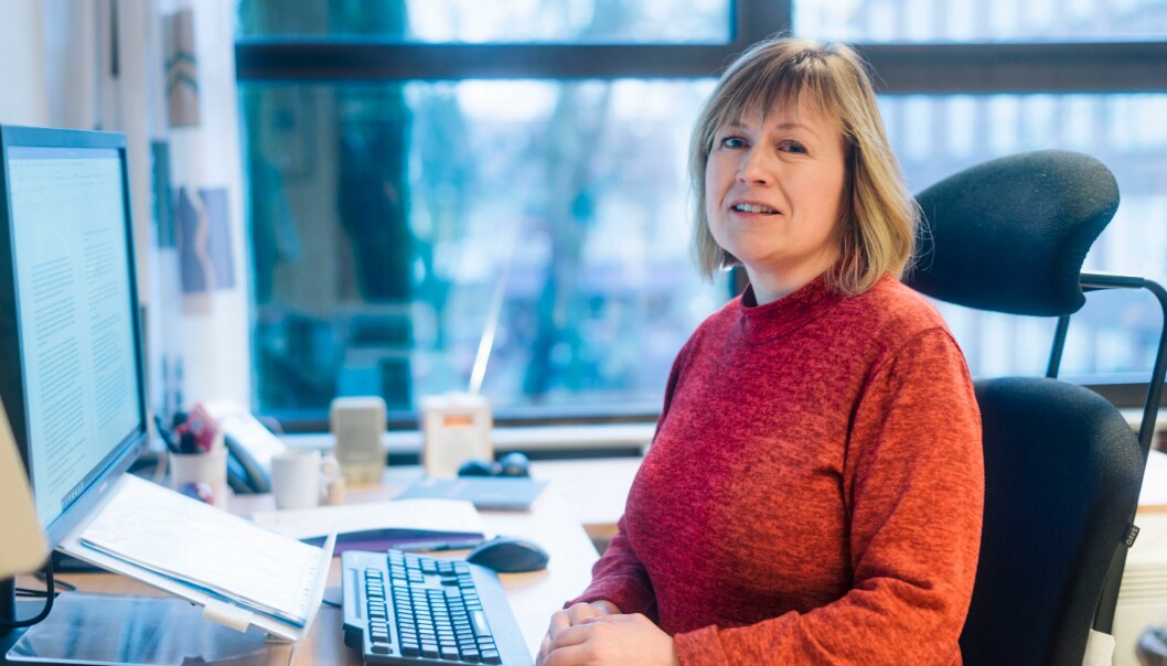 Gry Camilla Tingstad, leder i Utdanningsforbundet Trondheim, er bekymret for smittesituasjonen i skolen. Gry Camilla Tingstad, leder i Utdanningsforbundet Trondheim, er bekymret for smittesituasjonen i skolen.