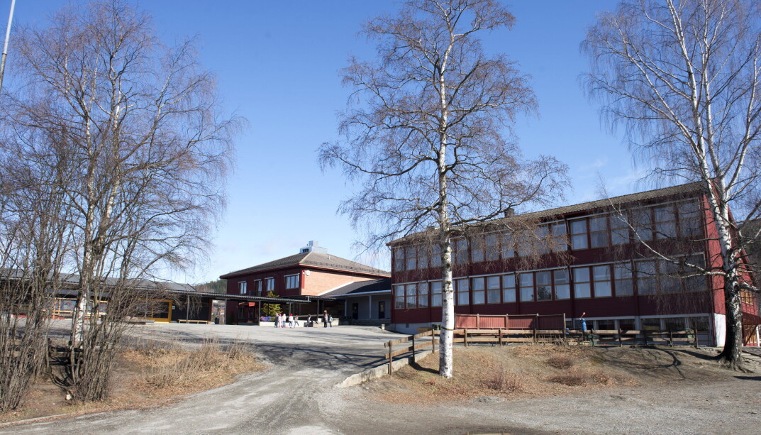 Søre Ål skole er en barneskole ved Lillehammer. Det var lærerne som i sin tid ønsket mer bunden tid ved skolen. Søre Ål skole er en barneskole ved Lillehammer. Det var lærerne som i sin tid ønsket mer bunden tid ved skolen.
