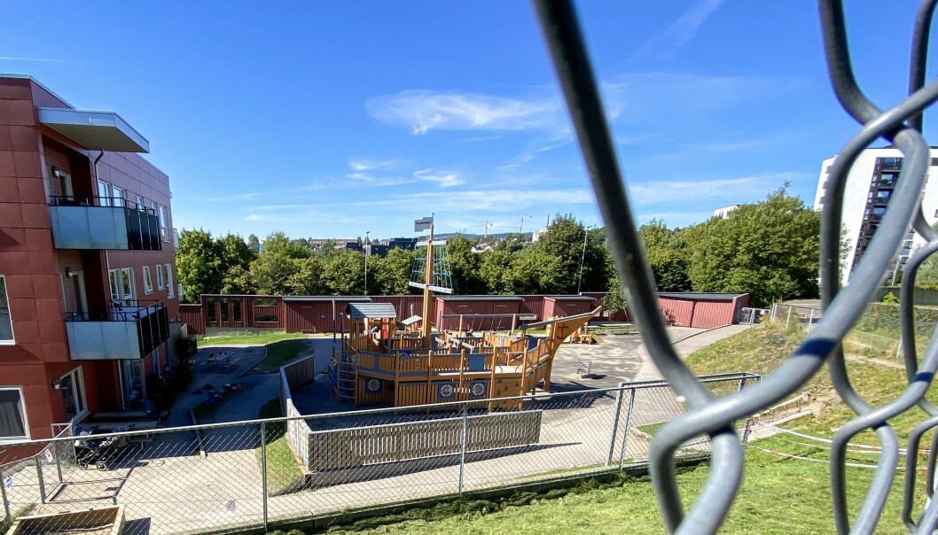 PBL har bedt foresatte i 2000 private barnehager hente barna klokka 14 onsdag, som en protest mot kuttet i pensjonsoverføringer. Bildet er fra Økernly barnehage i Oslo, der PBL-styreleder Eirik Huseby er medeier. PBL har bedt foresatte i 2000 private barnehager hente barna klokka 14 onsdag, som en protest mot kuttet i pensjonsoverføringer. Bildet er fra Økernly barnehage i Oslo, der PBL-styreleder Eirik Huseby er medeier.