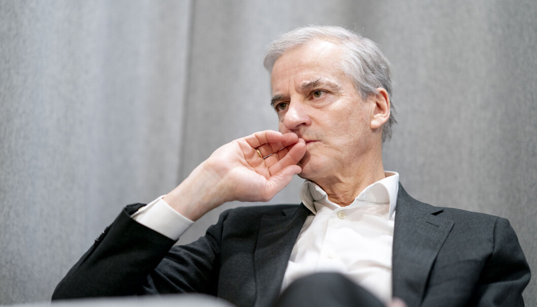 Statsminister Jonas Gahr Støre varsler mer kraftfulle smitteverntiltak. Statsminister Jonas Gahr Støre varsler mer kraftfulle smitteverntiltak.