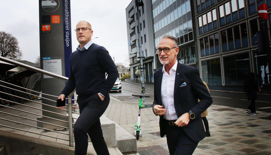 Skole-Norge inviterer regjeringen til tettere samarbeid. Her ved Steffen Handal, leder i Utdanningsforbundet og Tor Arne Gangsø, direktør i KS. Skole-Norge inviterer regjeringen til tettere samarbeid. Her ved Steffen Handal, leder i Utdanningsforbundet og Tor Arne Gangsø, direktør i KS.