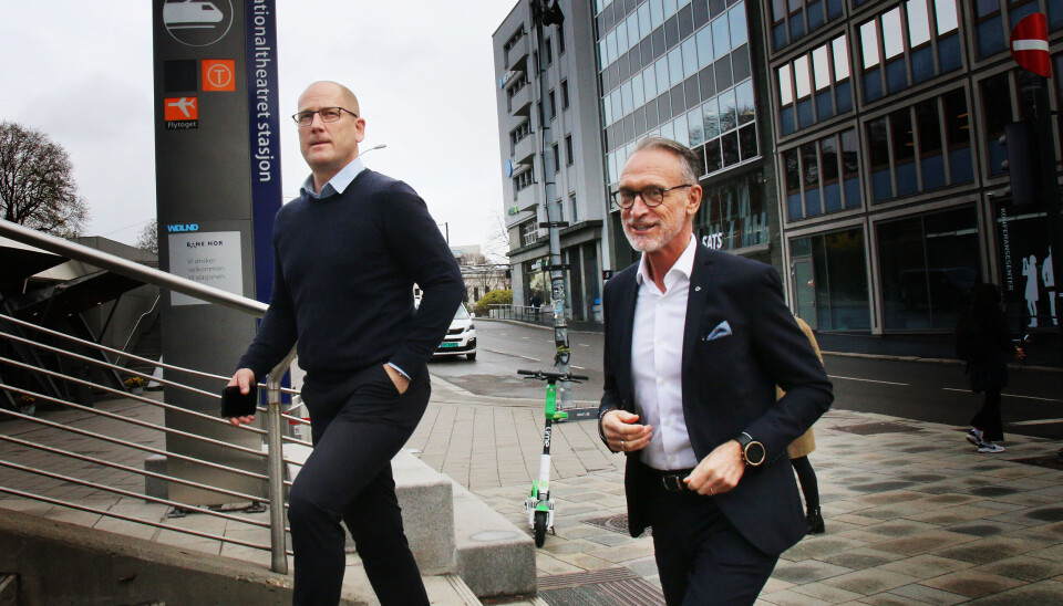 Skole-Norge inviterer regjeringen til tettere samarbeid. Her ved Steffen Handal, leder i Utdanningsforbundet og Tor Arne Gangsø, direktør i KS. Skole-Norge inviterer regjeringen til tettere samarbeid. Her ved Steffen Handal, leder i Utdanningsforbundet og Tor Arne Gangsø, direktør i KS.