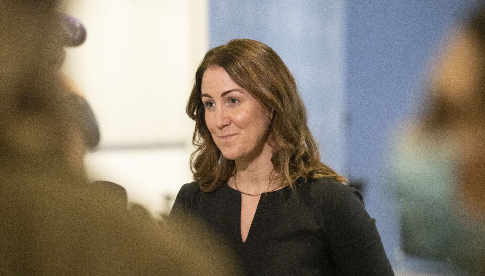Regjeringen og kunnskapsminister Tonje Brenna avlyser alle eksamener. Regjeringen og kunnskapsminister Tonje Brenna avlyser alle eksamener.
