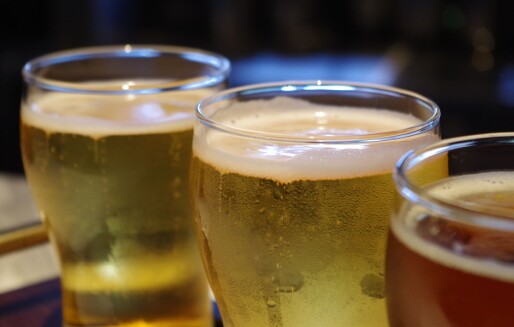 Kjemi-elever skal brygge øl i skoletida