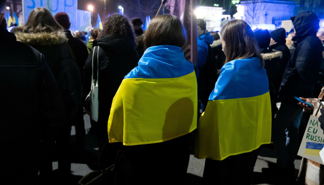 Polske demonstranter viser sin støtte til Ukraina etter den russiske invasjonen. Polske demonstranter viser sin støtte til Ukraina etter den russiske invasjonen.