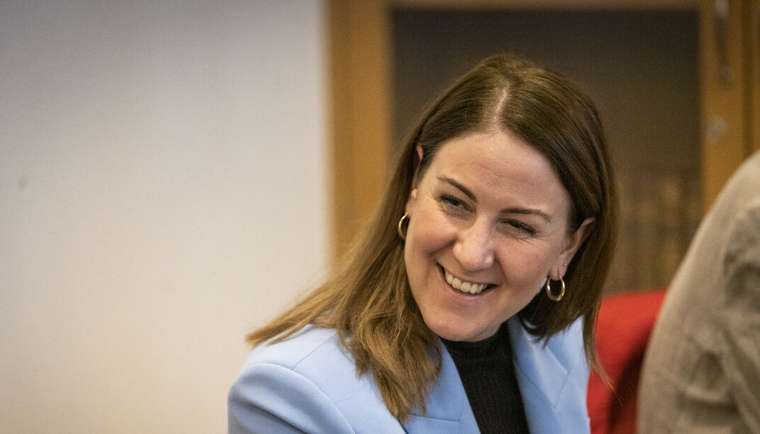 Kunnskapsminister Tonje Brenna er glad for at flere ungdommer velger yrkesfag. Kunnskapsminister Tonje Brenna er glad for at flere ungdommer velger yrkesfag.
