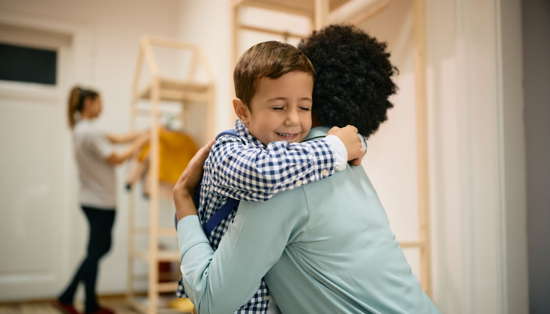 Holdningen vi tar med oss inn i barnehagen er ekstremt viktig. Vi som barnehagelærere er med på å forme barna, og de avgjørelsene vi tar i en barnehagehverdag må ha en pedagogisk begrunnelse, sier barnehagelærerstudent Sandra Risan Aasen ved DMMH. Holdningen vi tar med oss inn i barnehagen er ekstremt viktig. Vi som barnehagelærere er med på å forme barna, og de avgjørelsene vi tar i en barnehagehverdag må ha en pedagogisk begrunnelse, sier barnehagelærerstudent Sandra Risan Aasen ved DMMH.