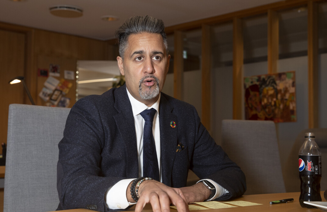 Venstre og Abid Raja etterlyser tiltak for at elever skal kunne Venstre og Abid Raja etterlyser tiltak for at elever skal kunne