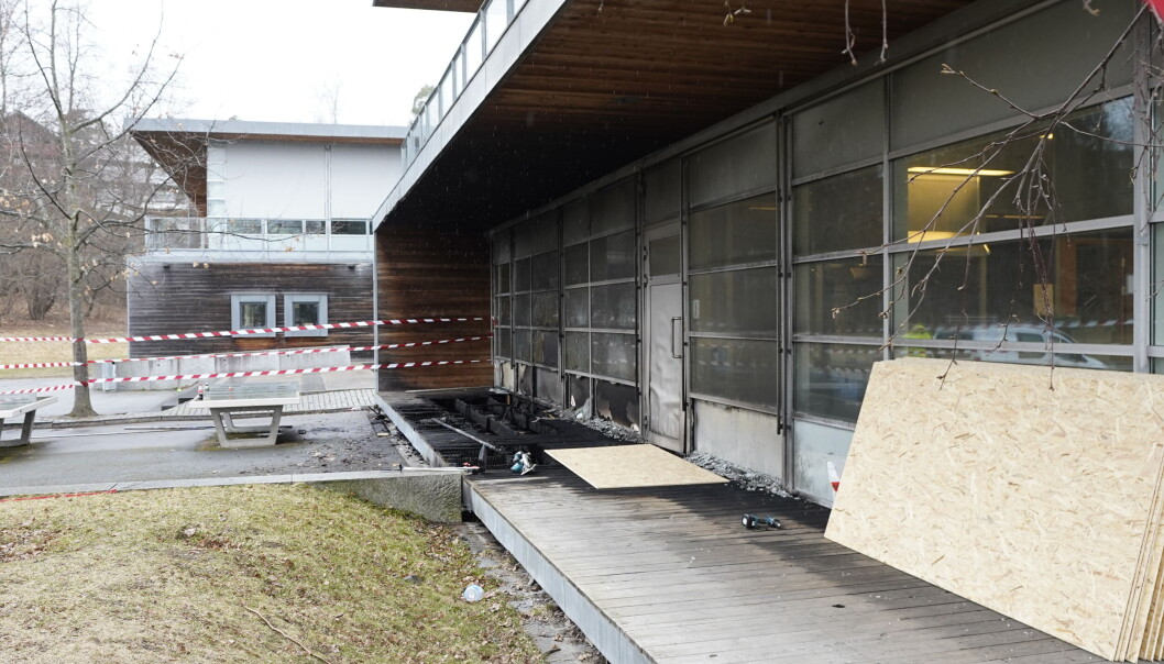 Brann på Ringstabekk skole i Bærum. Brann på Ringstabekk skole i Bærum.