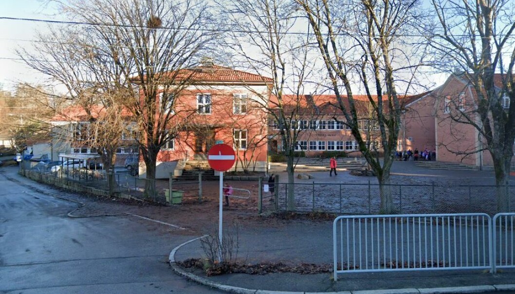 På to måneder har barnehagene og skolene i Fredrikstad brukt 10 millioner kroner på vikarutgifter. På bildet, Trara skole i Fredrikstad. På to måneder har barnehagene og skolene i Fredrikstad brukt 10 millioner kroner på vikarutgifter. På bildet, Trara skole i Fredrikstad.