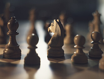 Quiz 19/2022: Hvilken sjakkbrikke kan bare gå på skrå?