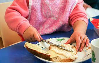 Barn trenger å se og oppleve at voksne spiser den samme maten som de gjør