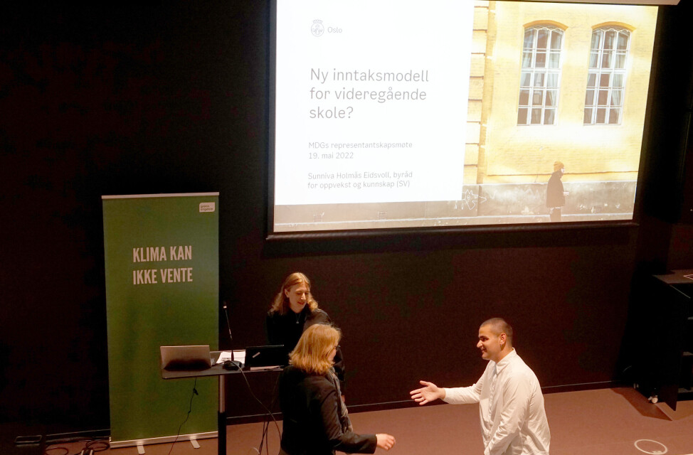 Byråd Sunniva Holmås Eidsvoll (SV) vil ha ny inntaksmodell i Oslo. Rauand Ismail fikk MDG Oslo til å stemme for å vente.