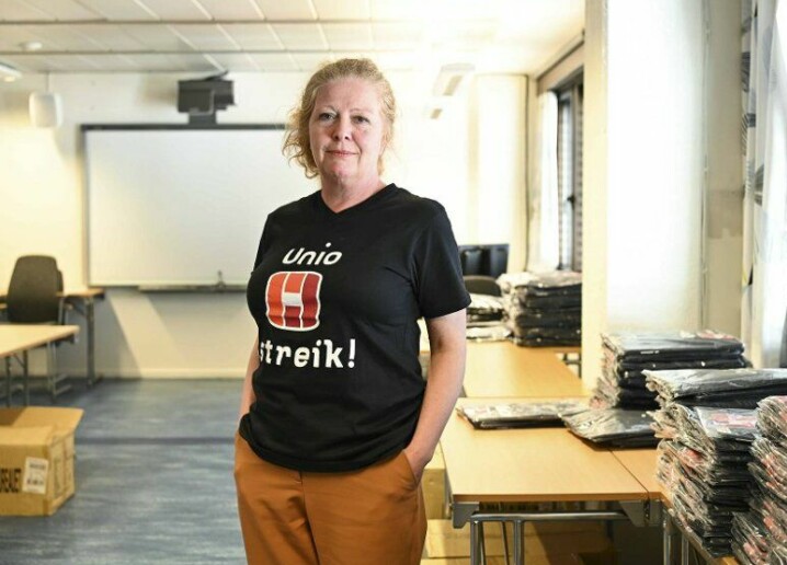 Bente Myrtveit, leder i Utdanningsforbundet Bergen. Her under streiken i 2021.