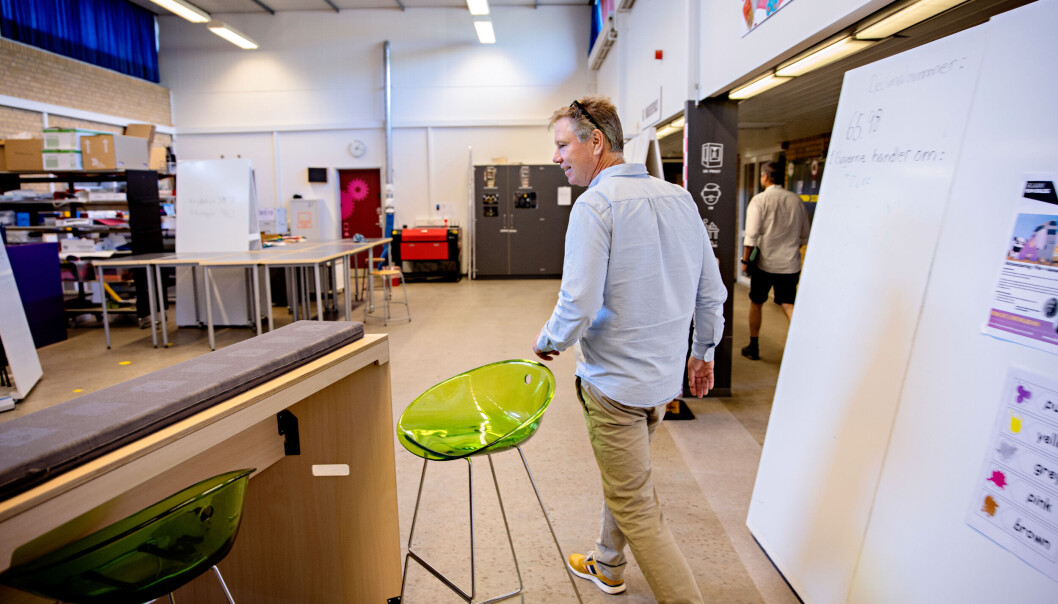 – Morgenmatskafé kunne vi ha gjennomført uten Frihetsforsøket. Men vi kunne ikke avkortet skoledagene eller laget fordypelsesdager på tvers av fag, sier rektor Per Gjerrild ved Bjergmarkskolen. – Morgenmatskafé kunne vi ha gjennomført uten Frihetsforsøket. Men vi kunne ikke avkortet skoledagene eller laget fordypelsesdager på tvers av fag, sier rektor Per Gjerrild ved Bjergmarkskolen.