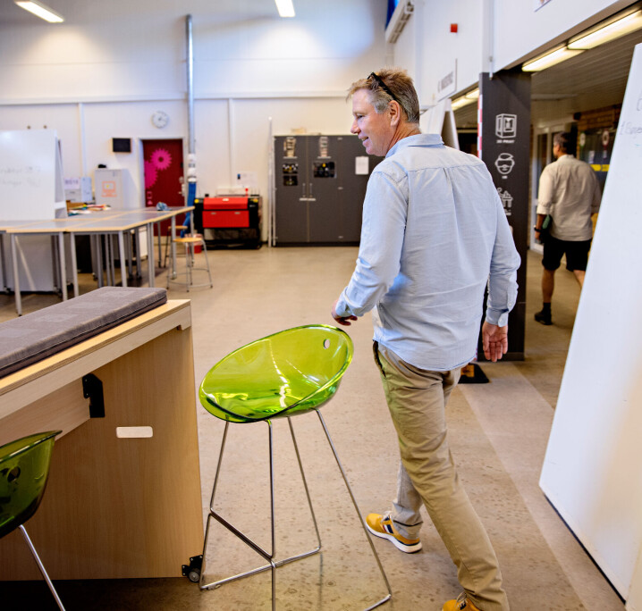 – Morgenmatskafé kunne vi ha gjennomført uten Frihetsforsøket. Men vi kunne ikke avkortet skoledagene eller laget fordypelsesdager på tvers av fag, sier rektor Per Gjerrild ved Bjergmarkskolen.