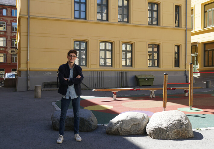 Mehmet Kaan Inan vil at flere skoler skal pusses opp, slik som Møllergata skole er blitt. Mehmet Kaan Inan vil at flere skoler skal pusses opp, slik som Møllergata skole er blitt.