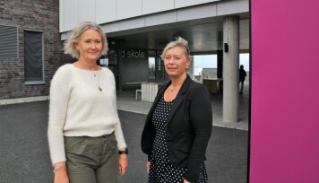 Rektor på Harstad skole, Kjersti Irene Frostad og lærer Tone Solvik støtter lærerkollegaene som allerede er tatt ut i streik.