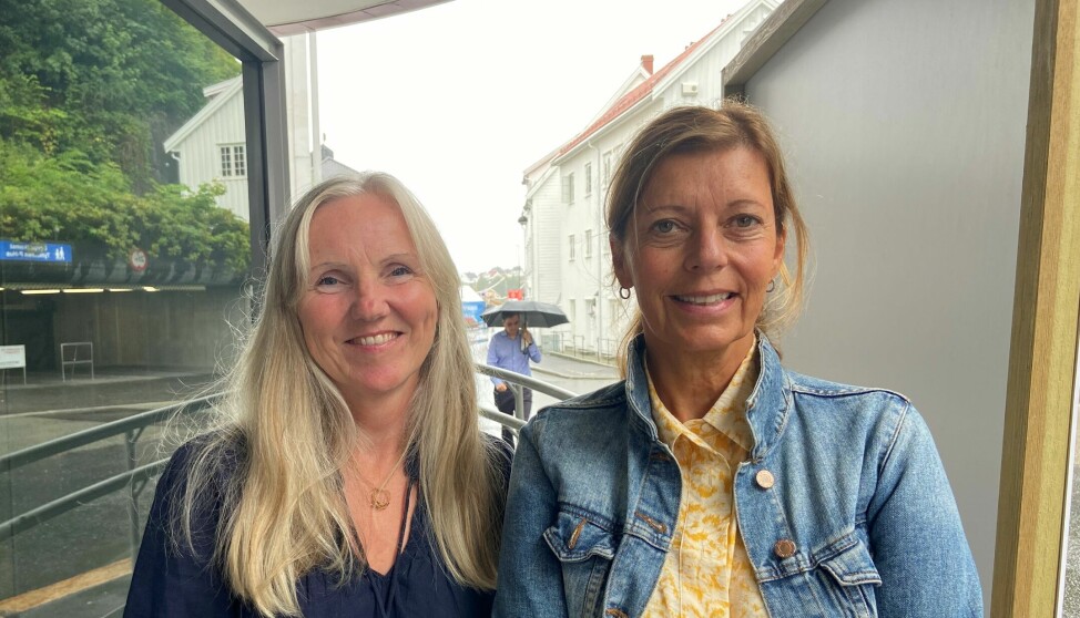 Lise Tråholt (t.v.) og Anne Myklebust jobber med elever som har epilepsi.