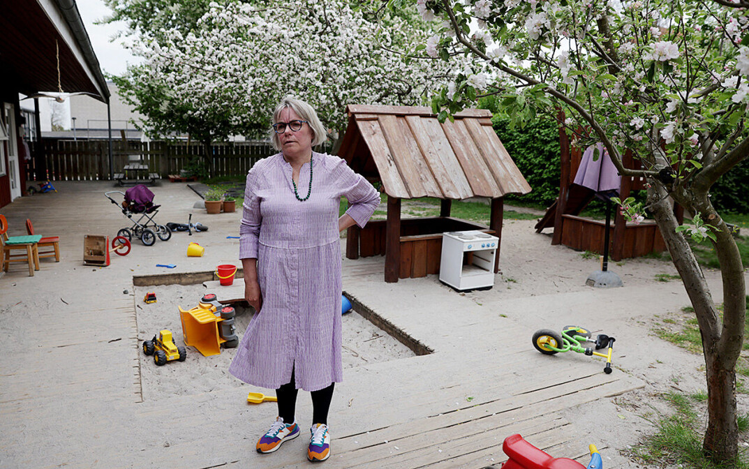 – Vi har brukt frihetsforsøket til å finne ut hvordan vi kan gjøre tilbudet til barn og foreldre enda bedre. Foreløpig har vi ikke brutt noen lover og forskrifter, selv om vi hadde hatt mulighet til det, sier Susanne Ingemann Andersen, leder i Mariakringlen barnehage. – Vi har brukt frihetsforsøket til å finne ut hvordan vi kan gjøre tilbudet til barn og foreldre enda bedre. Foreløpig har vi ikke brutt noen lover og forskrifter, selv om vi hadde hatt mulighet til det, sier Susanne Ingemann Andersen, leder i Mariakringlen barnehage.