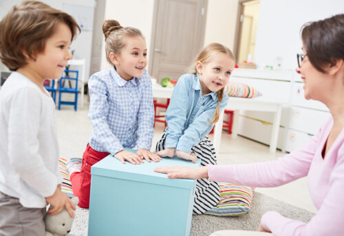 Fem gode grunnar til å gjennomføre samlingsstund i barnehagen