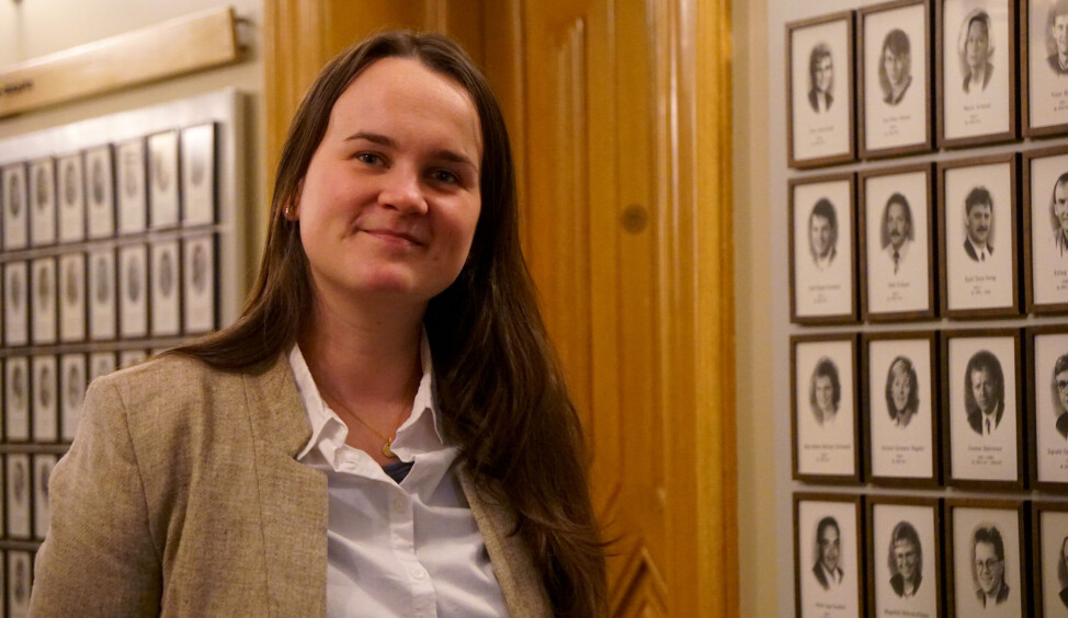 Ber partene om å snakke sammen for å lykkes med tillitsreform og frikommuneforsøk. Ber partene om å snakke sammen for å lykkes med tillitsreform og frikommuneforsøk.
