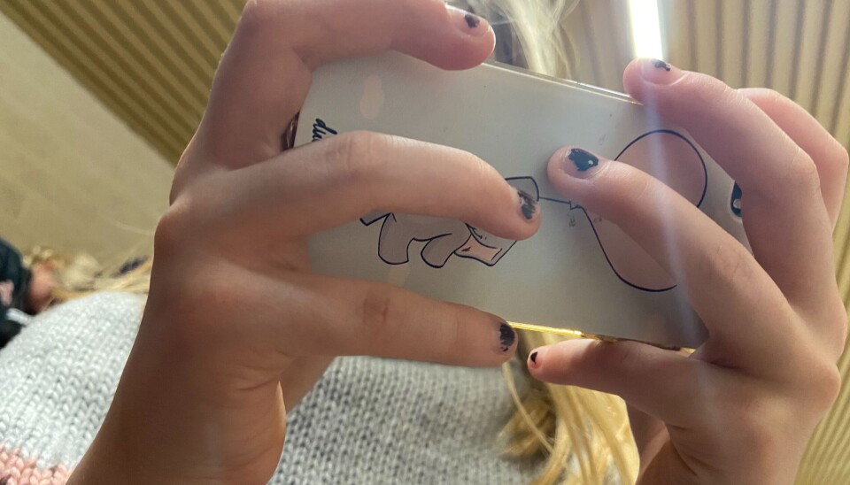 KrF vil ha mobilfri skole iphone
mobil
skjerm