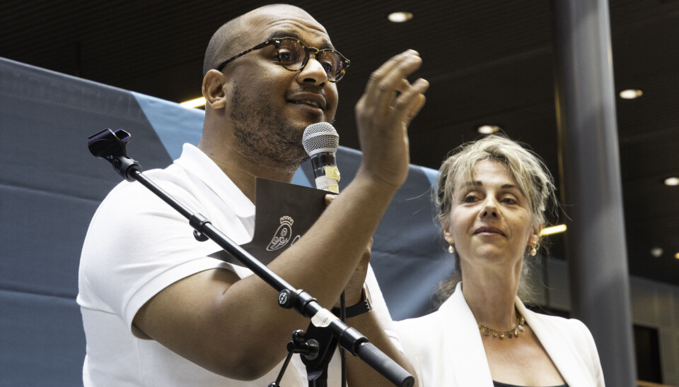 Byråd Omar Samy Gamal og forlegger Sidsel Dalen anbefaler unge å begynne å skrive.