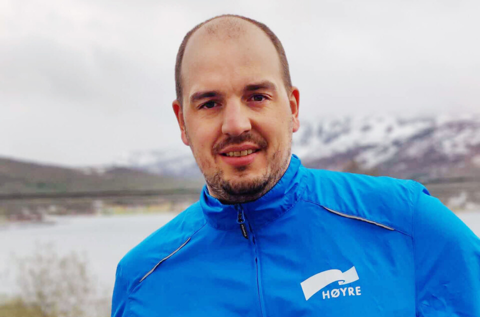 Alexander Asbøl. Alexander Asbøl.