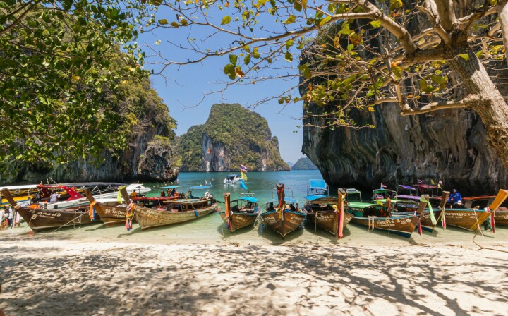 Tok barna ut av skolen for Thailand-reise, risikerer 50.000 i bot