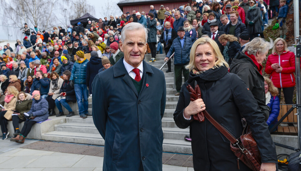 Statsminister Jonas Gahr Støre (Ap) og Ingunn Trosholmen under 1. mai-arrangementet på Lillehammer tidligere i år.