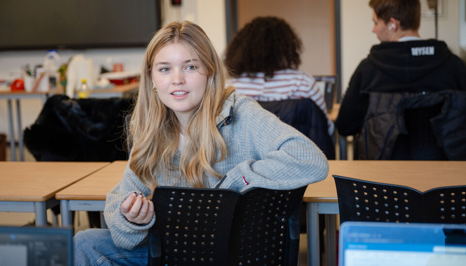 – Lærerne burde samarbeide mer, så måten de vurderer elevene på underveis ikke er så forskjellig fra lærer til lærer, mener elev Nora Lindmo.