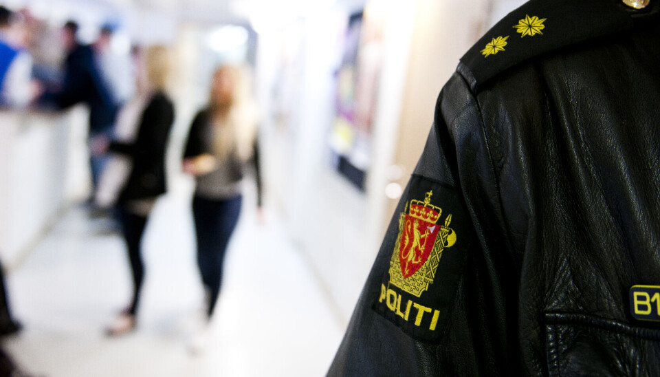Politiet vil ha tips fra lærere om potensielle 'skoleskytere'.