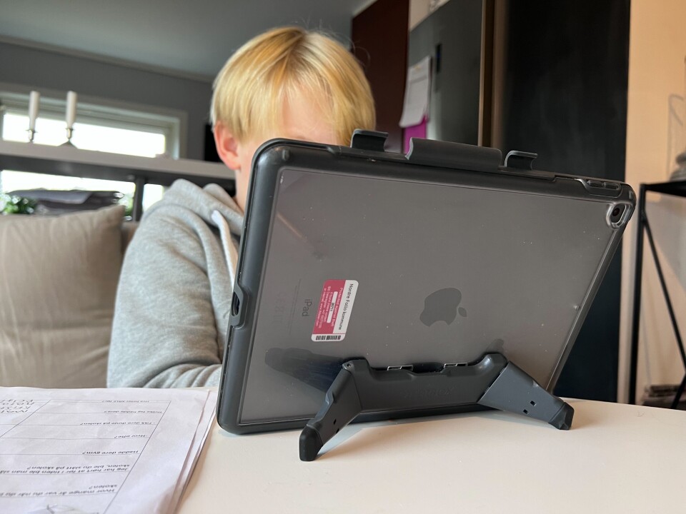 Nordtun mener skolene må beskytte ungene bedre mot innhold og trusler på nett