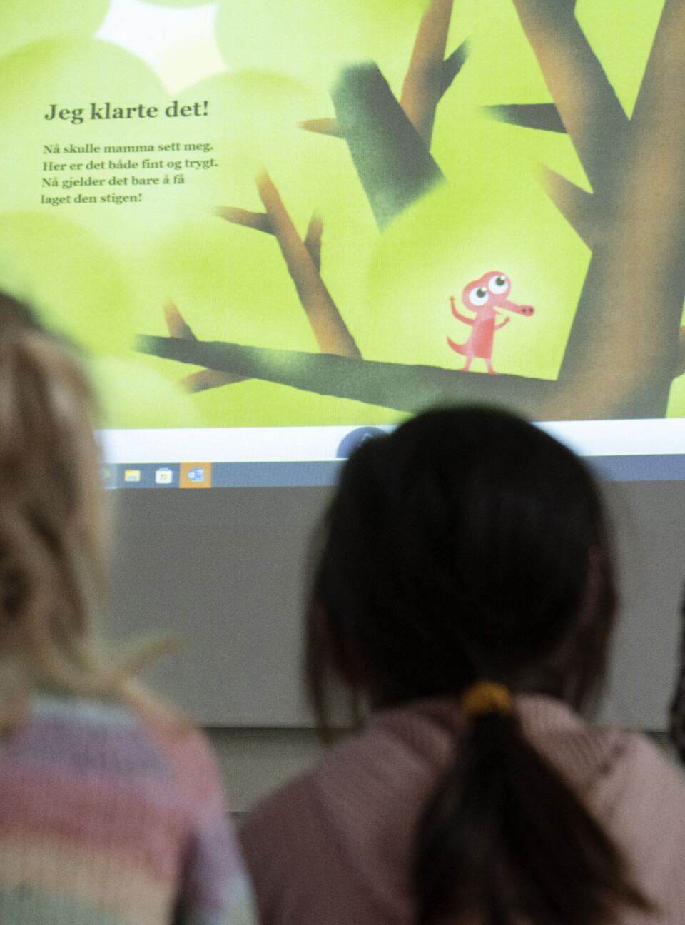 Forskere fra Universitetet i Stavanger har utviklet et digital bibliotek for å finne ut hvordan boklesing på morsmål påvirker barnas læring og utvikling.