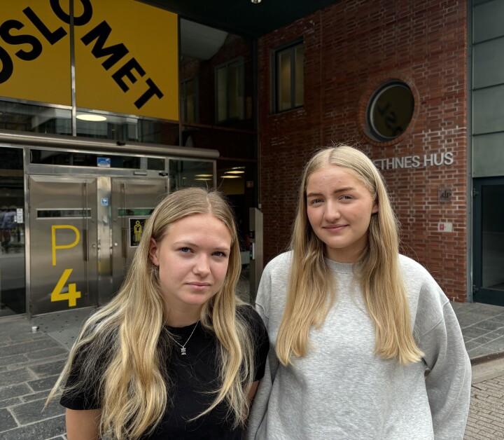 Lærerstudenter ved Oslo Met, Milla Bjerke Sjøli (21) og Ylva Løkken Langsnes (21).
