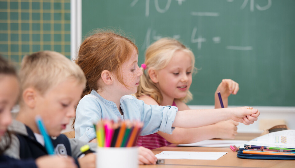 Ungene er framtida vår jenter elever førsteklassinger skolestart