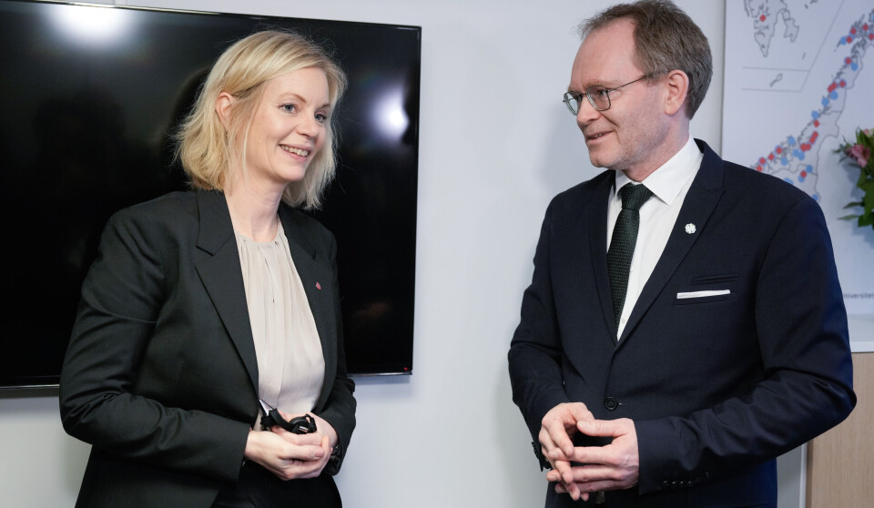 4. februar overtok Sigrun Aasland (Ap) som minister for forskning og høyere utdanning etter Oddmund Hoel (Sp).