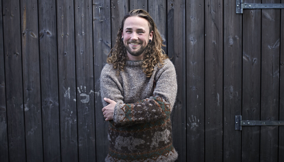Den første Adam ringte for å fortelle at han ville skifte kjønn, var mormoren. – Jeg visste at mormor ville lytte uten å la følelsene ta overhånd, forteller Adam Ekholt.