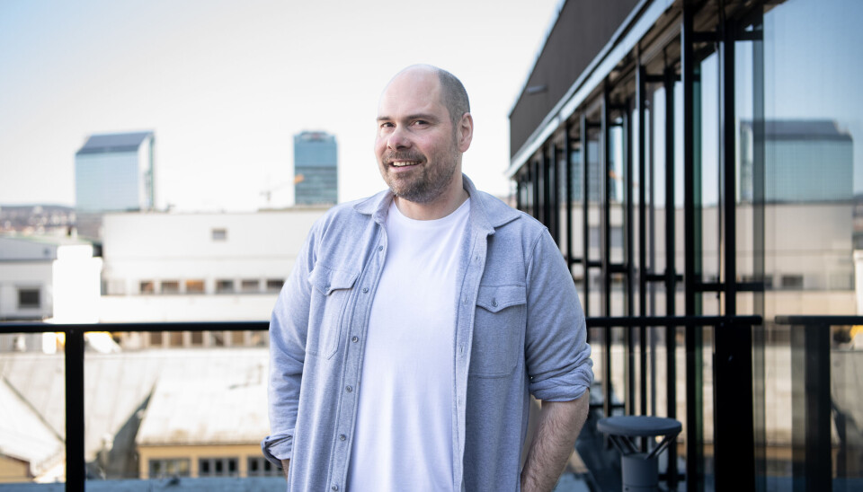 Amedia-sjef Anders Møller Opdahl sier at 400.000 ungdommer får tilgang til alle aviser i konsernet innen skolestart i august