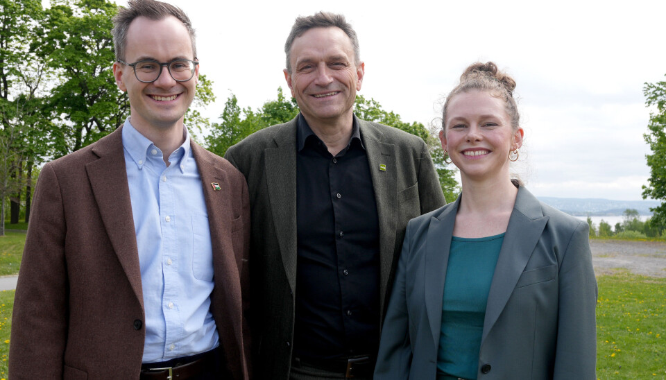 Partileder Arild Hermstad, i midten, med nestlederne Jonas Maas Nilsen og Ingrid Liland