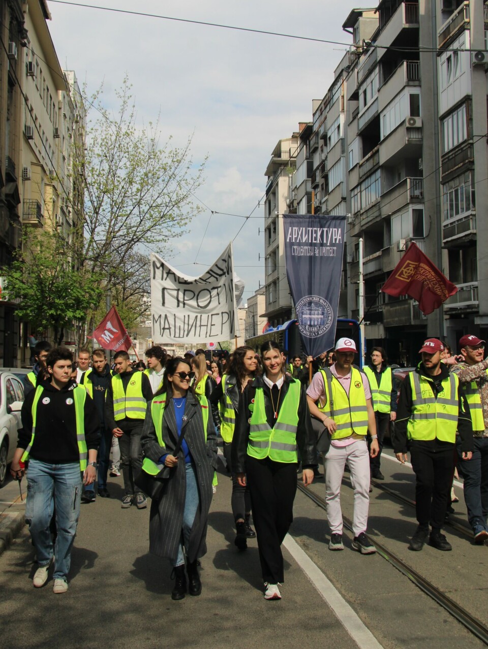 I hovedstaden Beograd er det umulig å gå en lengre tur uten å støte på en demonstrasjon, sit-in eller blokkade.