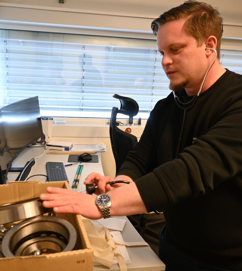 Tidligere så brukte de stetoskop til å lytte på deler for å finne ut om de var slitte.