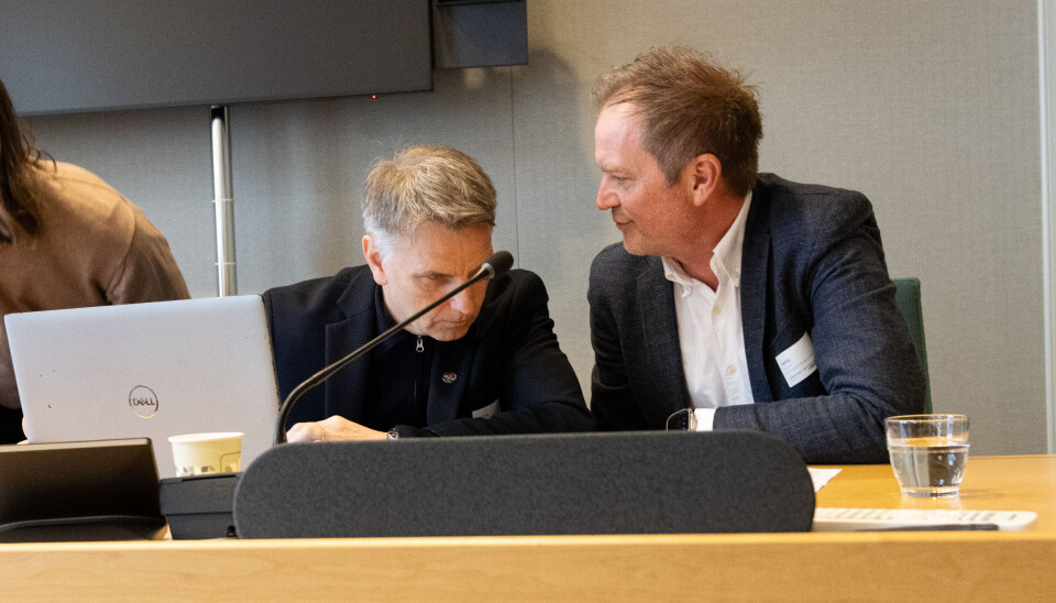 Administrerende direktør i PBL, Jørn-Tommy Schjelderup og Eirik Husby under høringen på Stortinget.